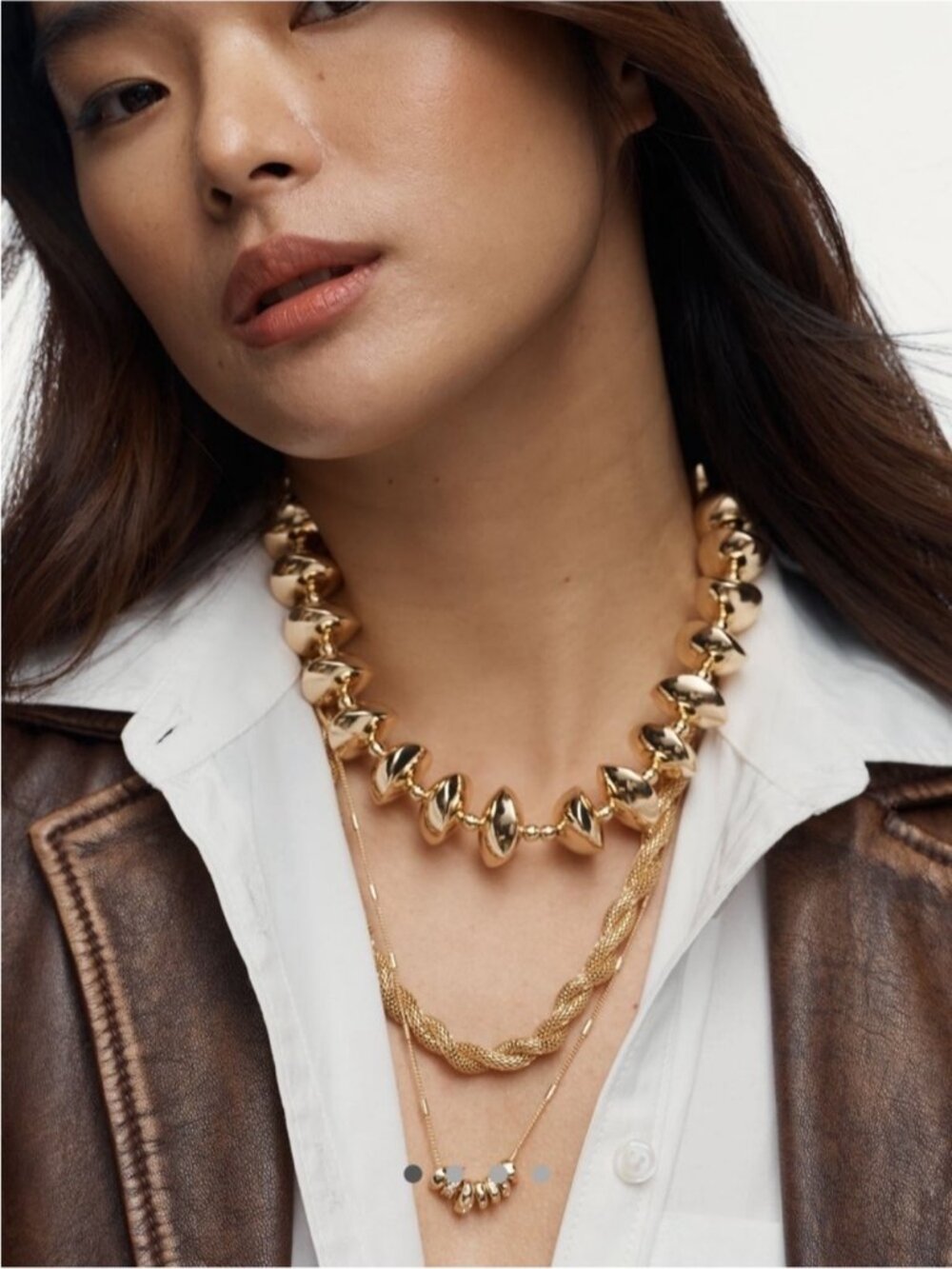 New! Anthropologie Gold Oblong Chunky Statement Necklace NWT - Picture 2 of 4